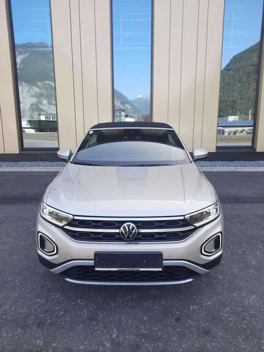 Volkswagen T-Roc 2022 photo 3