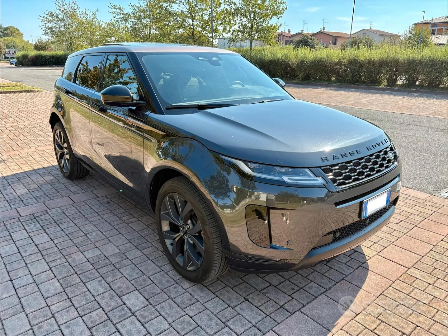 Land Rover Range Rover Evoque 2022 photo 4