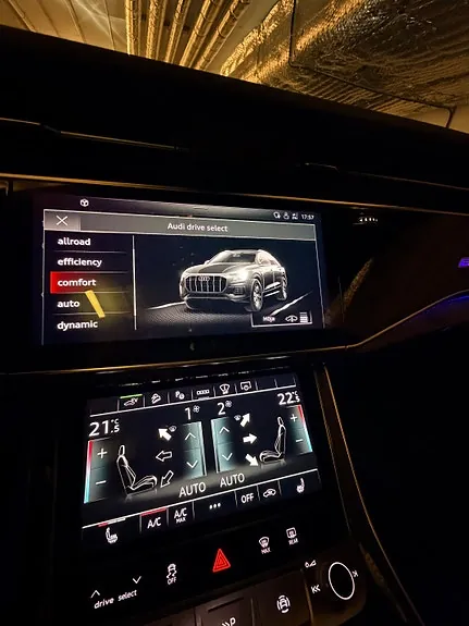 Audi Q8 2023 photo 5
