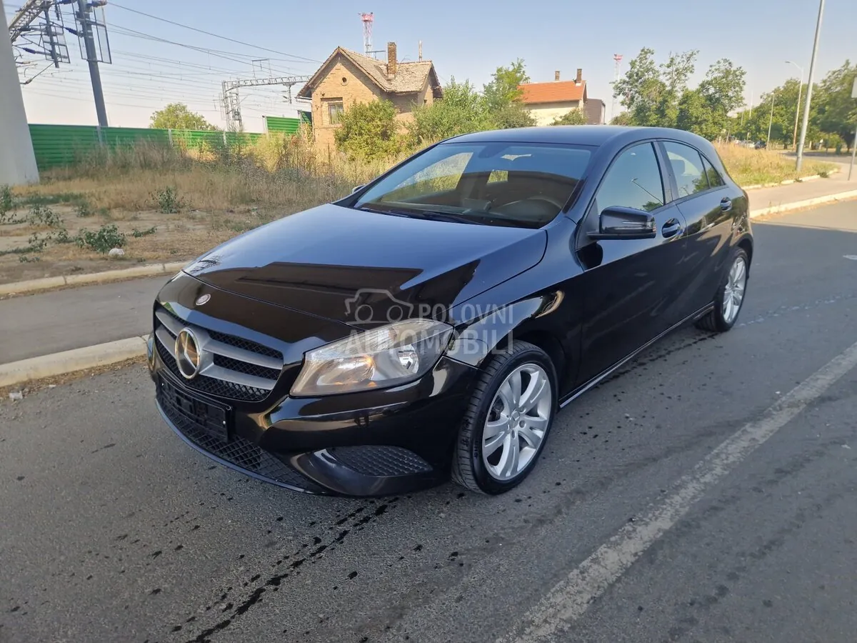 Mercedes-Benz A 180