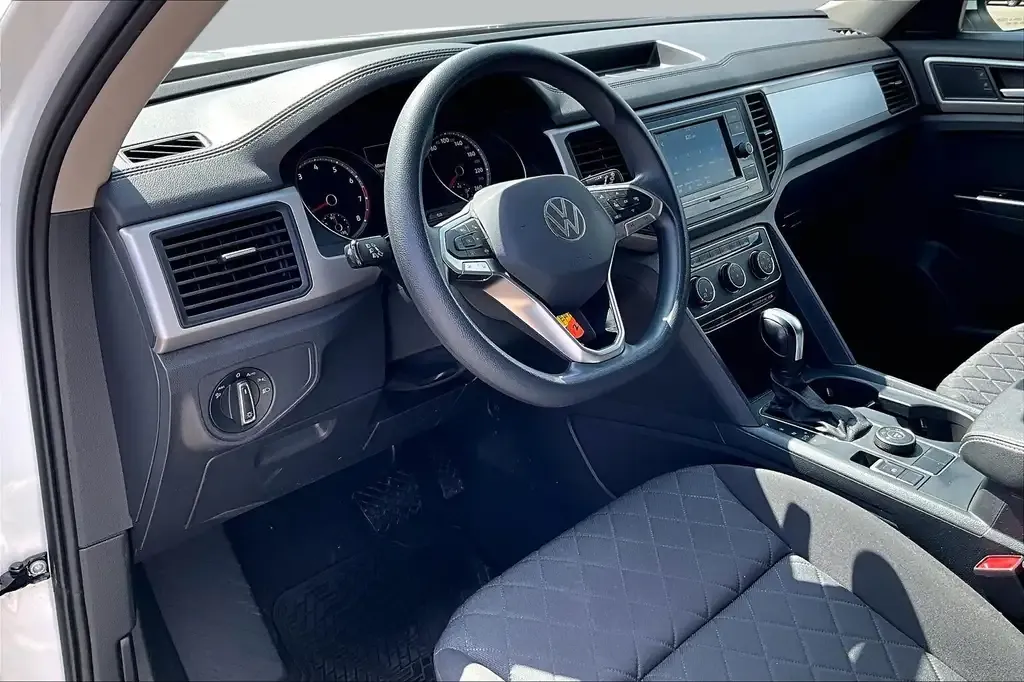 Volkswagen Atlas 2021 photo 2