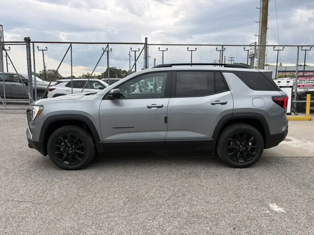 GMC Terrain 2026 photo 3
