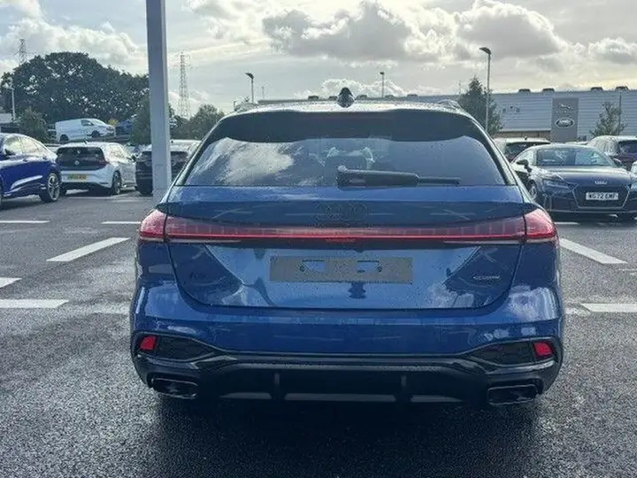 Audi A5 Avant 2026 photo 4