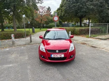 Suzuki Swift 2010 photo 2