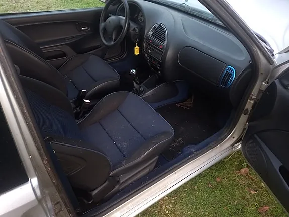 Citroen Saxo 2002 photo 5