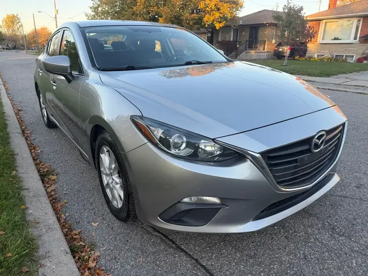 Mazda 3 2014 photo 2