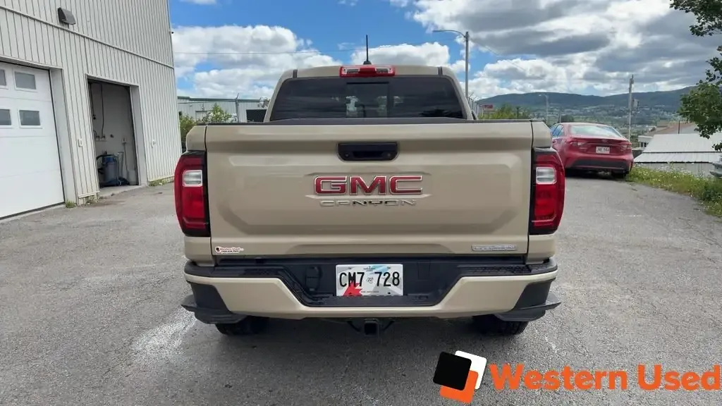 GMC Canyon 2024 photo 3