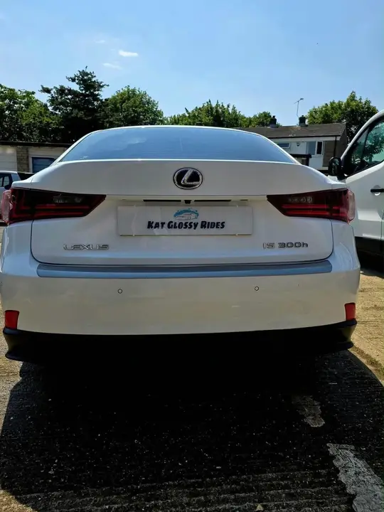 Lexus Is 2014 photo 2