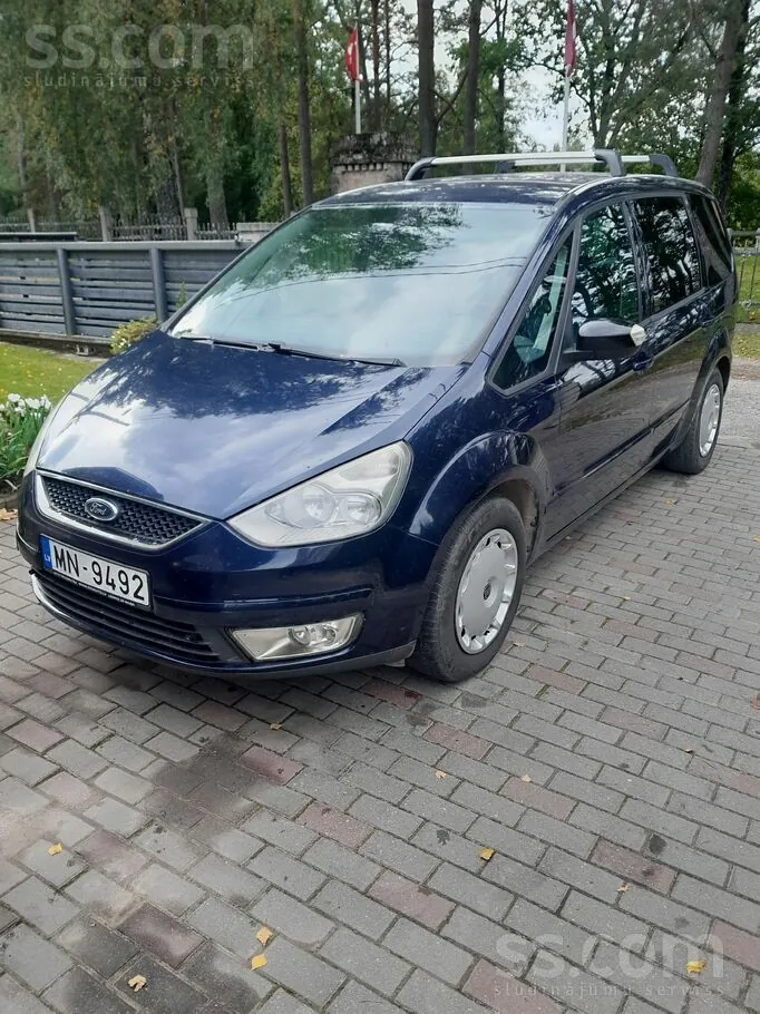 Ford Galaxy 2006 photo 2