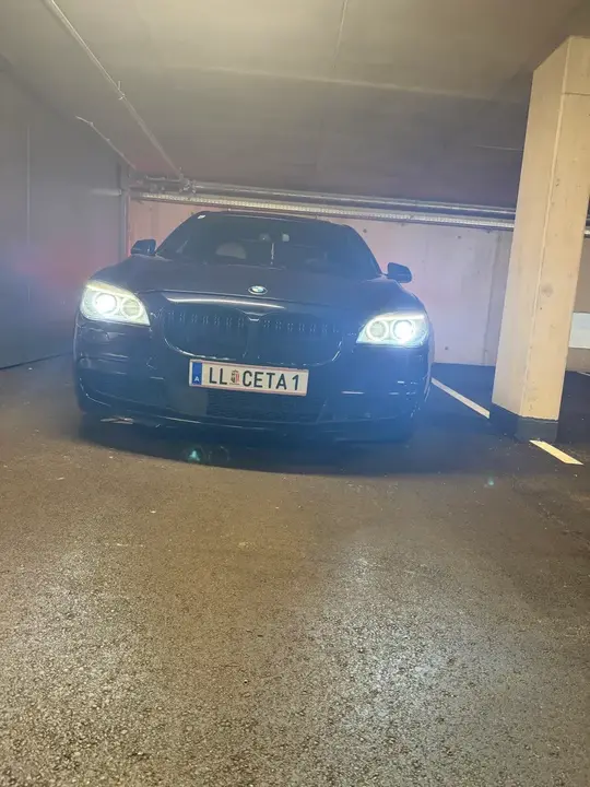 BMW 7 Series 2014 photo 2