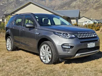 Land Rover Discovery Sport 2016 photo 2