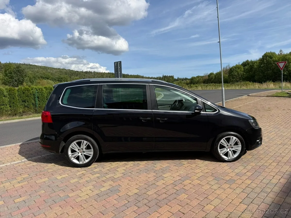Seat Alhambra 2013 photo 5