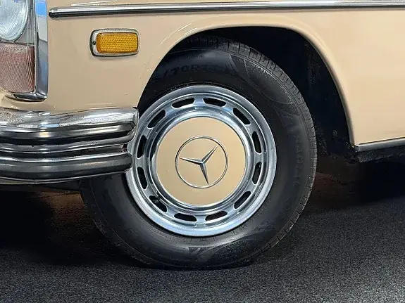 Mercedes-Benz 250 Ce 1971 photo 5