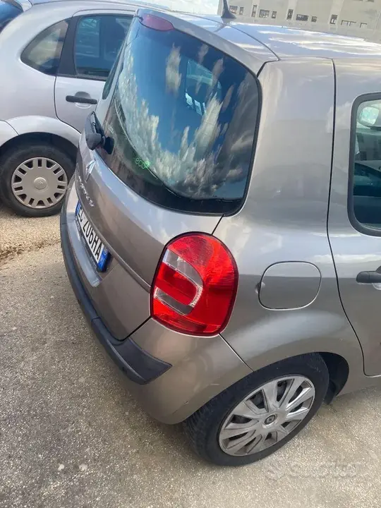 Renault Modus 2010 photo 5
