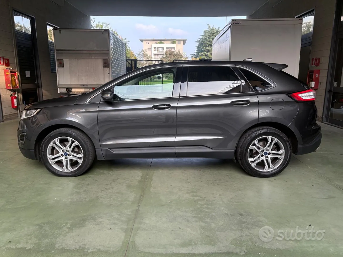 Ford Edge 2016 photo 3