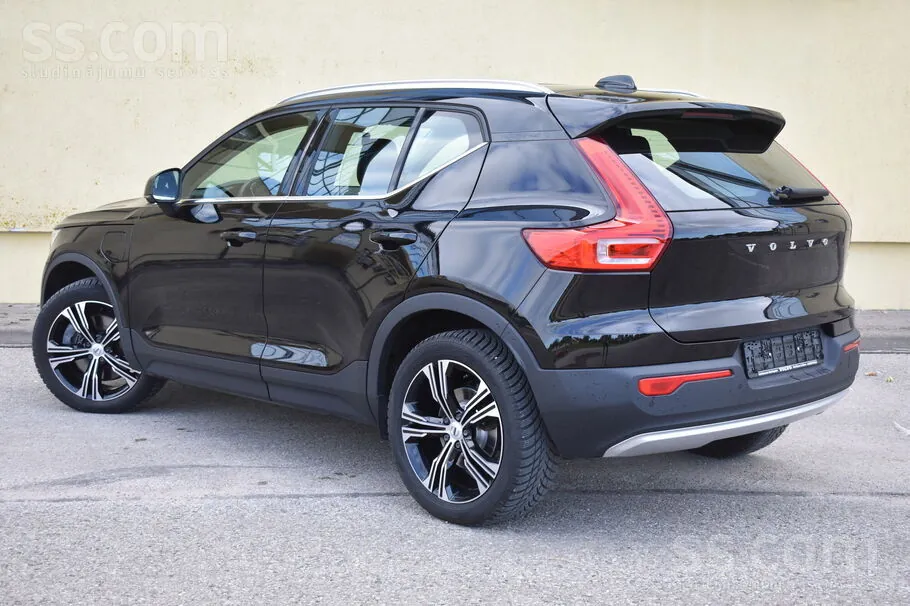 Volvo Xc40 2021 photo 2
