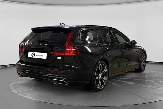 Volvo V60 2022 photo 5