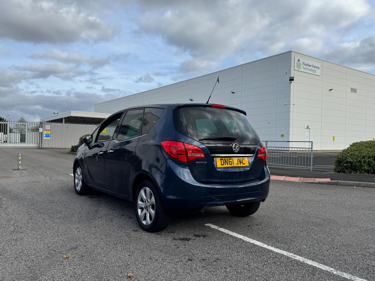 Vauxhall Meriva 2011 photo 4