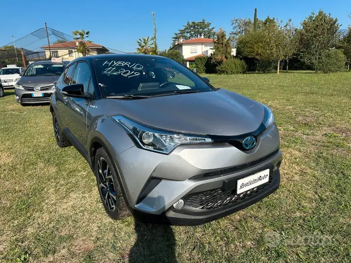 Toyota C-Hr 2019 photo 5