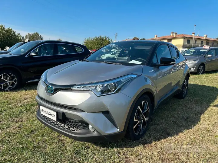 Toyota C-Hr 2019 photo 3