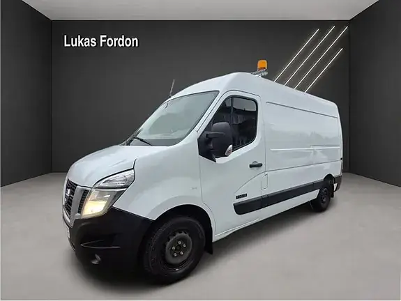 Nissan Nv400 2014 photo 2