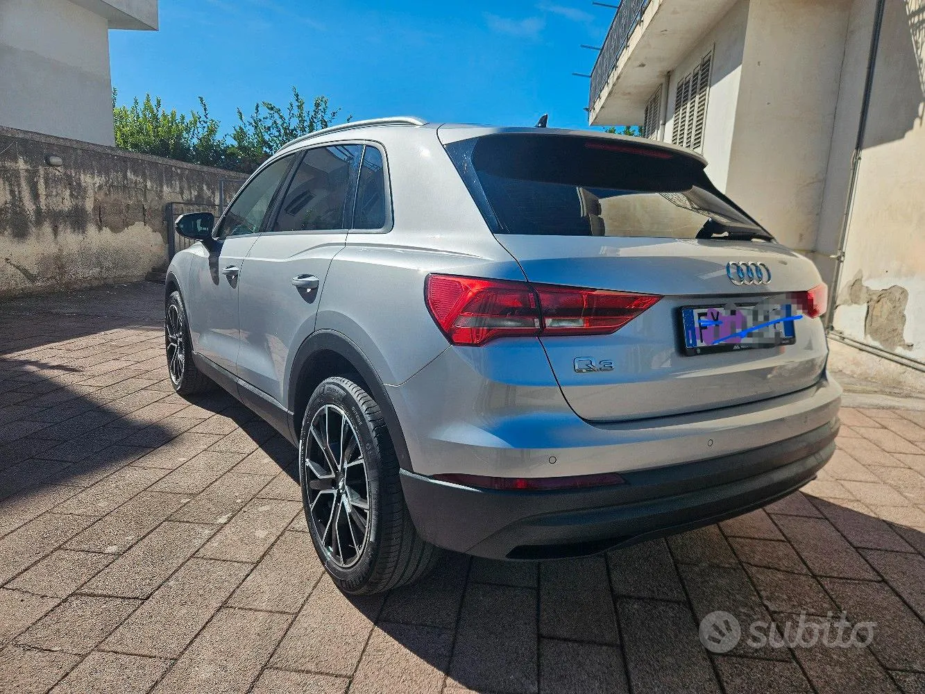 Audi Q3 2019 photo 2
