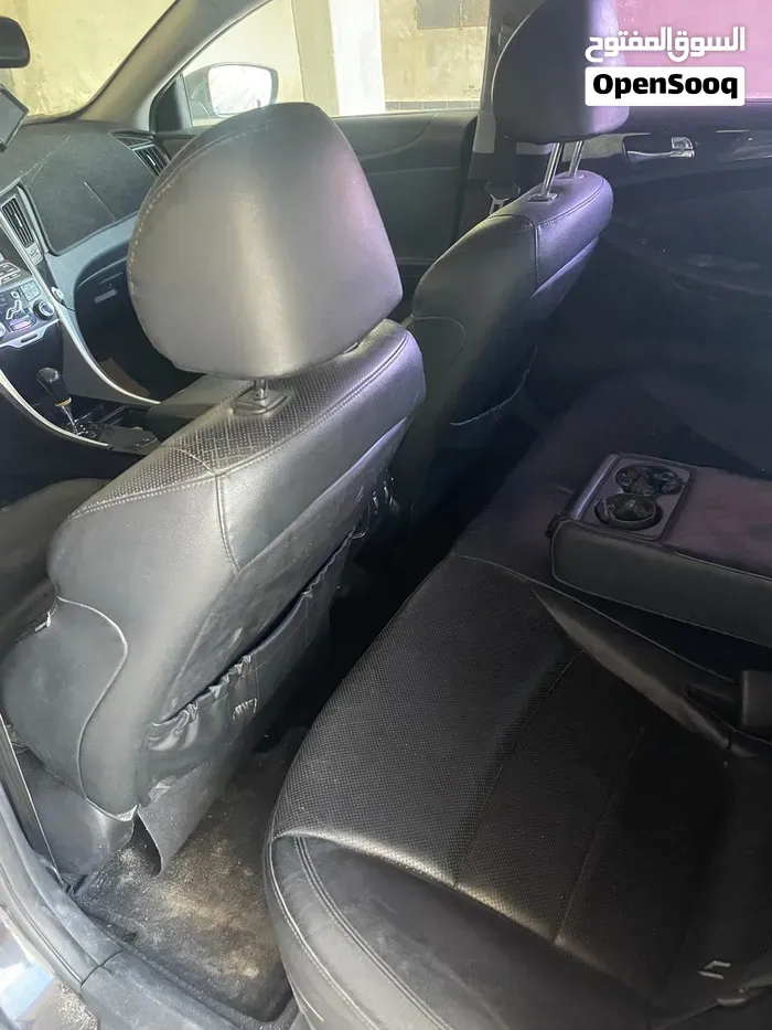 Hyundai Sonata 2010 photo 2