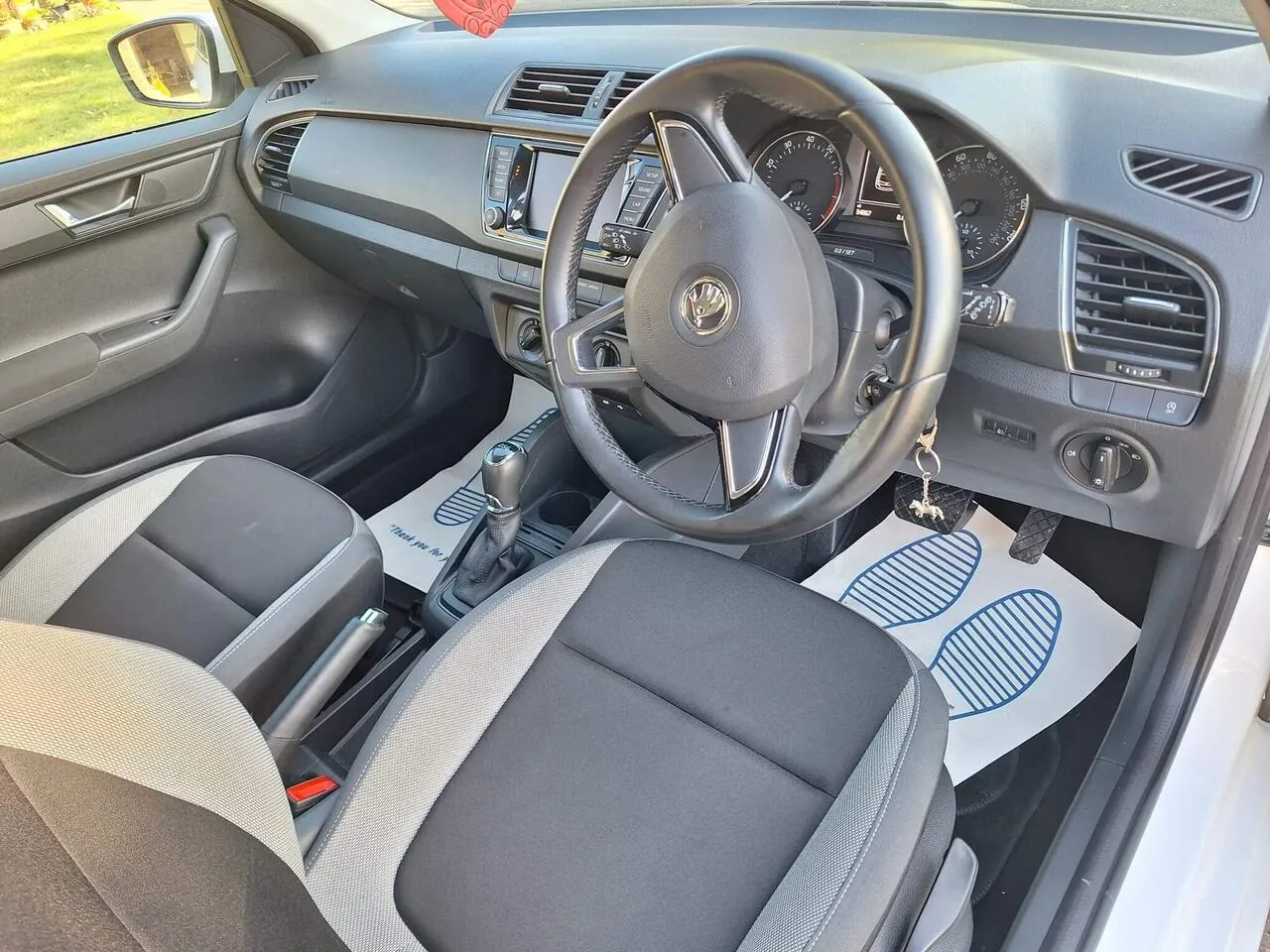 Skoda Fabia 2016 photo 4
