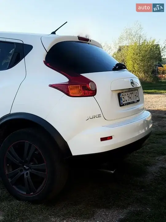 Nissan Juke 2011 photo 5