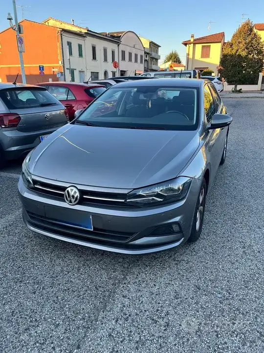 Volkswagen Polo 2018 photo 2