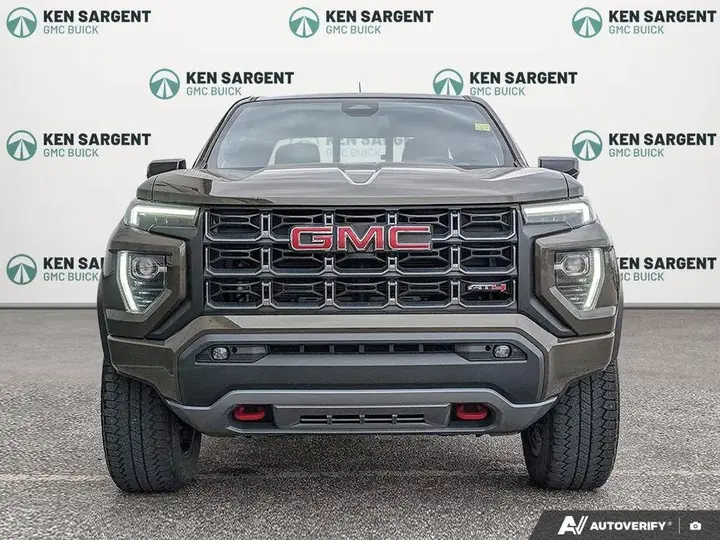 GMC Canyon 2024 photo 3