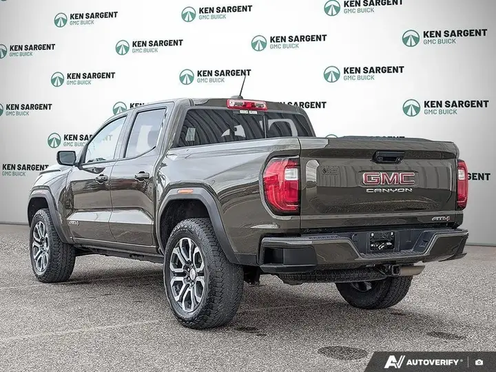 GMC Canyon 2024 photo 5