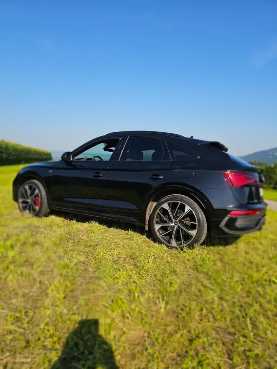 Audi Q5 2022 photo 2