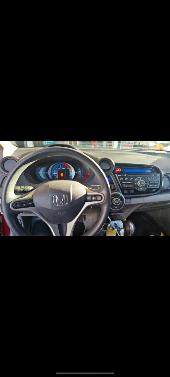 Honda Insight 2010 photo 2
