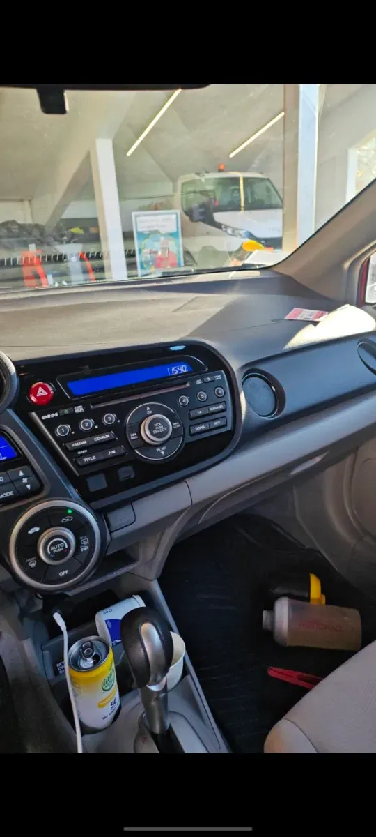 Honda Insight 2010 photo 3