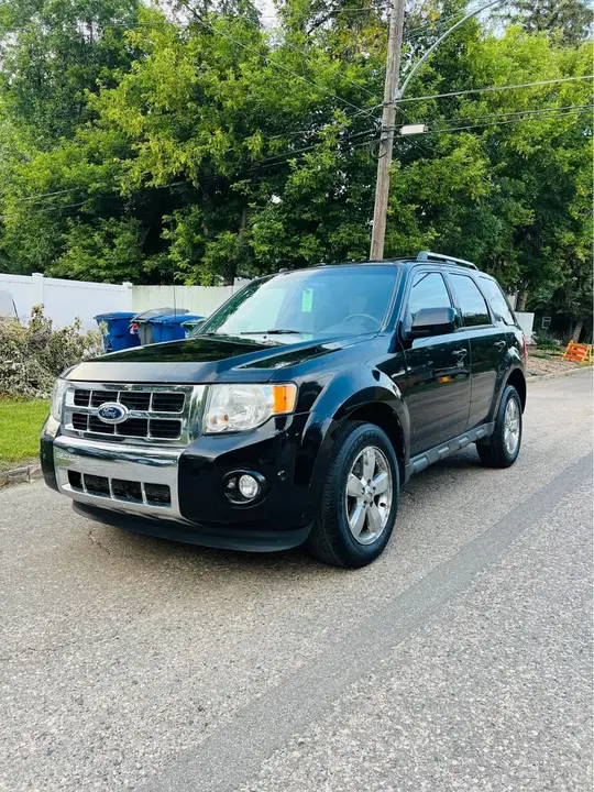 Ford Escape 2012 photo 2