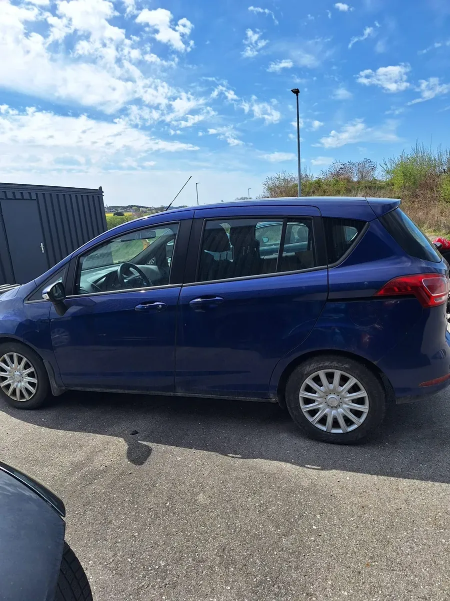 Ford B-Max 2014 photo 2