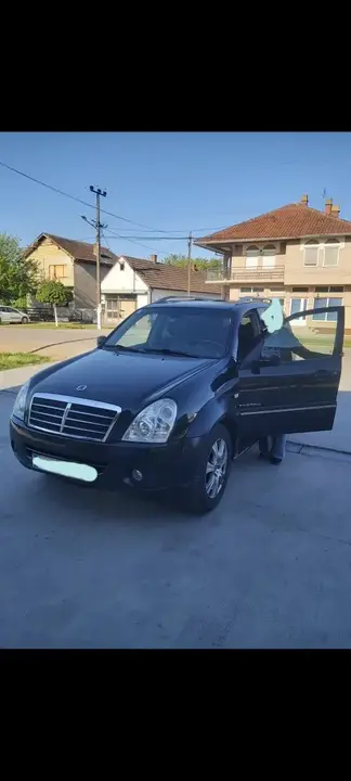KG Mobility Rexton