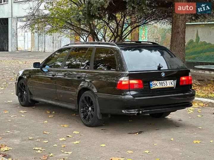 BMW 5 Series 1998 photo 4