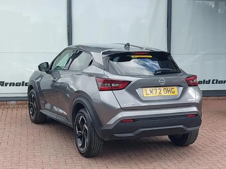 Nissan Juke 2022 photo 2