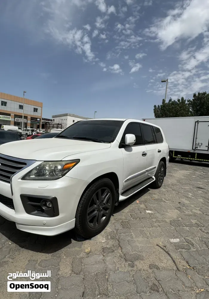 Lexus Lx570 2014 photo 4