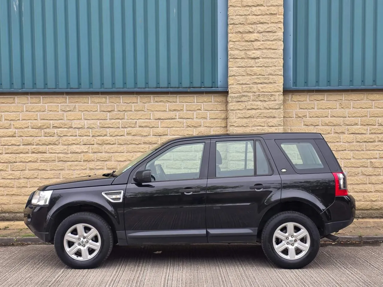 Land Rover Freelander 2 2009 photo 5