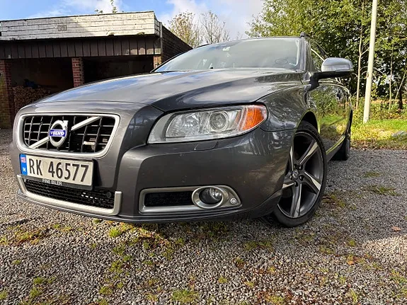 Volvo V70 2012 photo 3