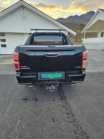 Isuzu D-Max 2021 photo 2