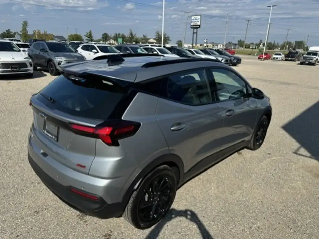 Chevrolet Bolt 2027 photo 5