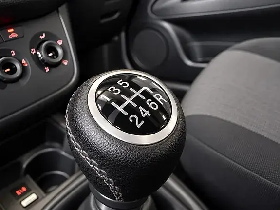 Fiat Punto 2015 photo 5