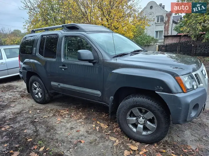 Nissan Xterra 2012 photo 2