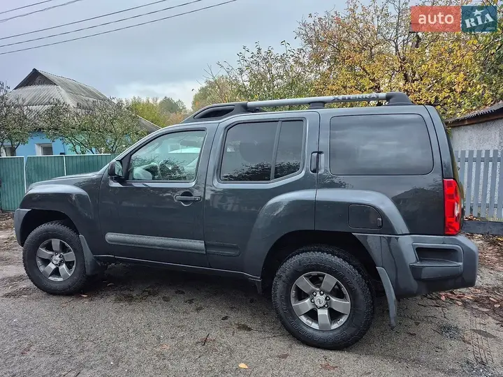 Nissan Xterra 2012 photo 3