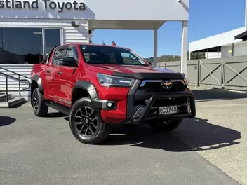 Toyota Hilux 2025 photo 2