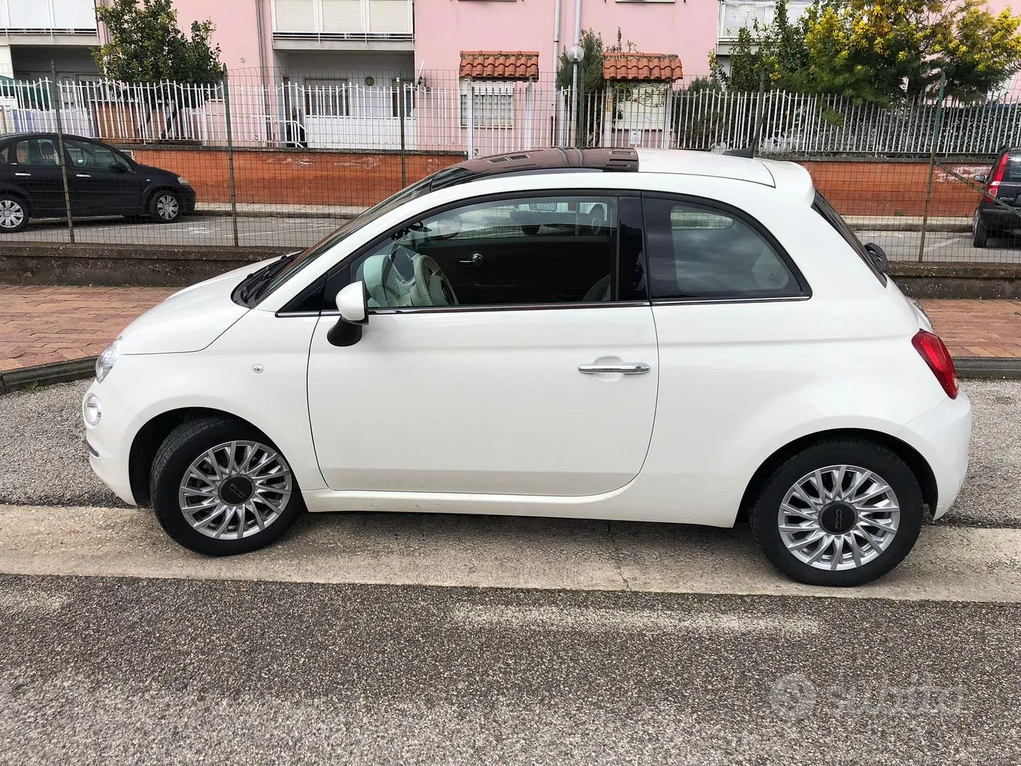 Fiat 500 2018 photo 2